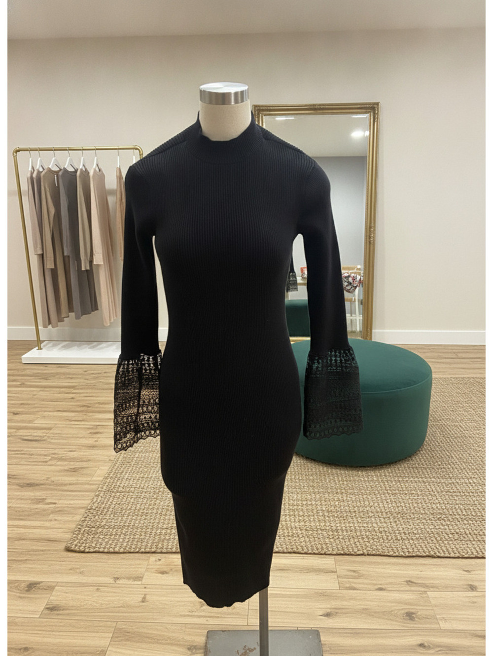 Free Generation Los Angeles Black Ribbed Midi Lace Sleeves M NWT Neiman Marcus